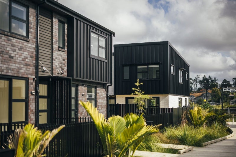 8/666 Swanson Road, Swanson, Auckland - Carousel 2