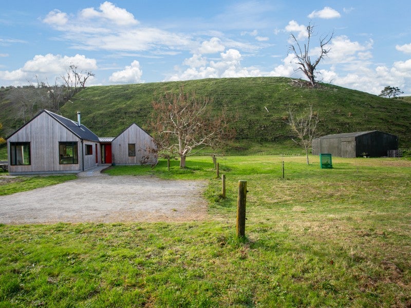 307 Horahora Road, Tirau - Carousel 2