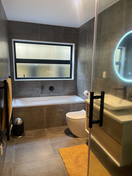 25B Kiteroa Terrace, Rothesay Bay, Auckland - Carousel 9