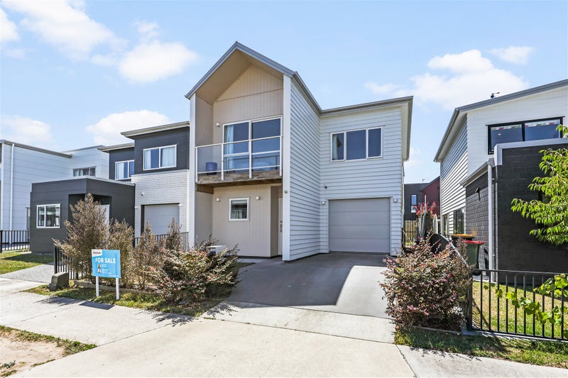 30 Rebekah Crescent, Flagstaff, Hamilton - Carousel 1