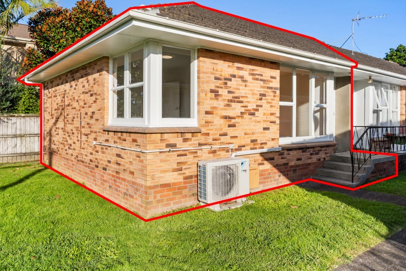 1/2 Bowling Avenue, Epsom, Auckland - Carousel 17