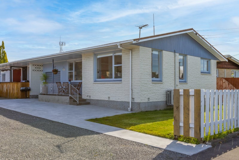 1/182 Bowhill Road, New Brighton, Christchurch - Carousel 1