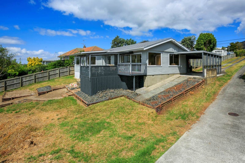 41 Forrest Hill Road, Milford, Auckland - Carousel 31