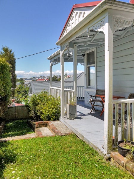 33 Reuben Avenue, Brooklyn, Wellington - Carousel 20