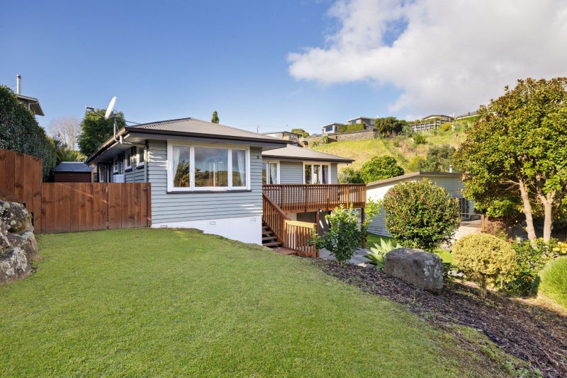 5 Waikite Way, Welcome Bay, Tauranga - Carousel 2