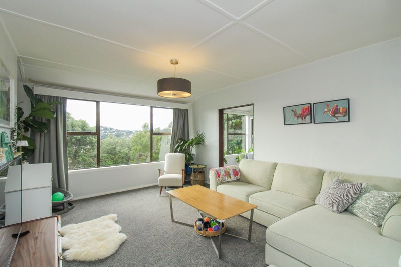 1 Sidlaw Street, Strathmore Park, Wellington - Carousel 2