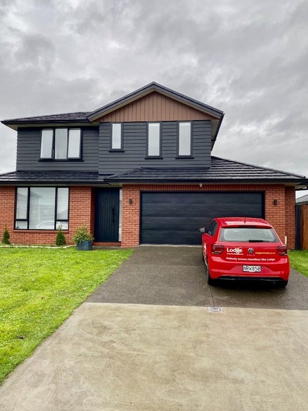 20 Kimbrae Drive, Rototuna North, Hamilton - Carousel 1