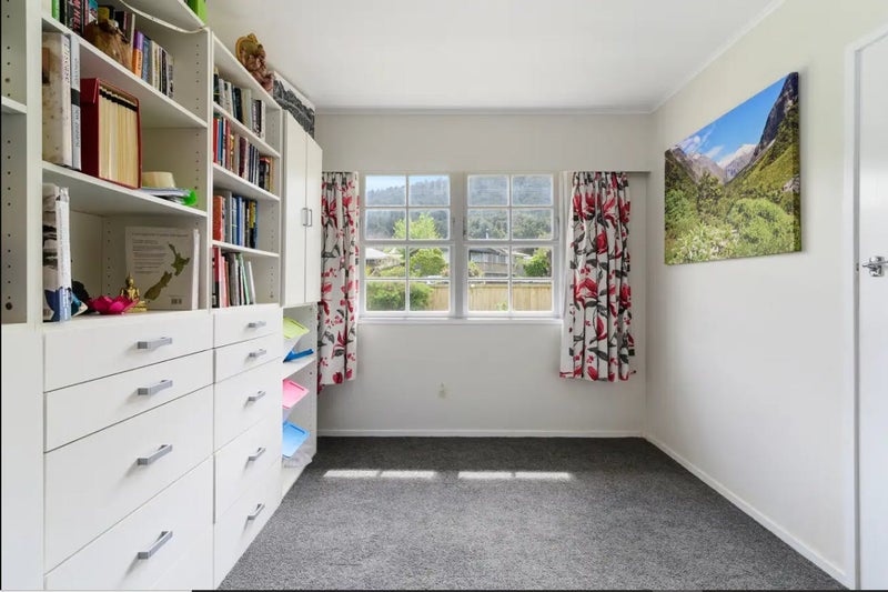 20 Collie Drive, Pukehangi, Rotorua - Carousel 2