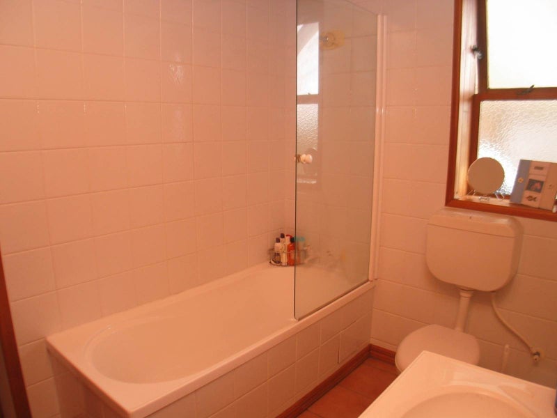 1/25 Mizpah Road, Waiake, Auckland - Carousel 12