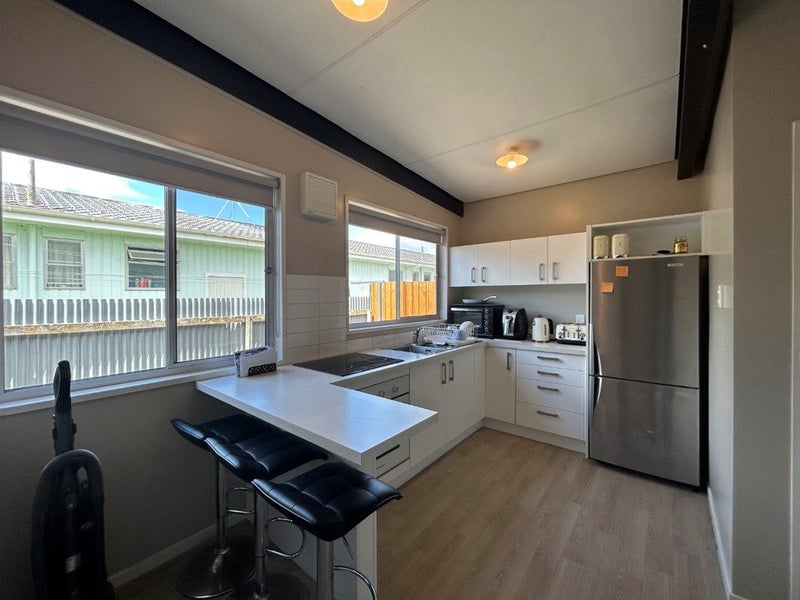 4/93 NELSON CRES, NAPIER SOUTH, NAPIER - Carousel 1