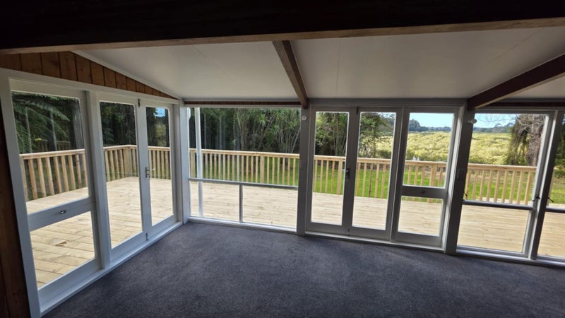 34 Lowtherhurst Road, Massey, Auckland - Carousel 2