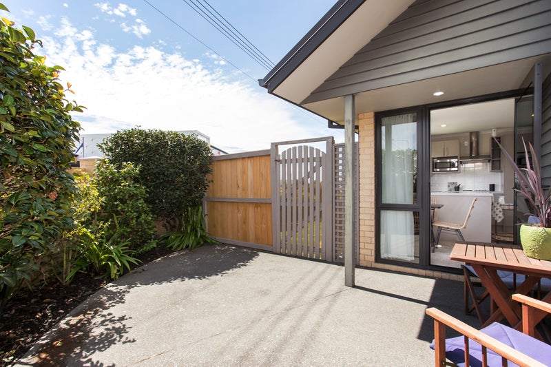 78D Wattle Drive, New Brighton, Christchurch - Carousel 1