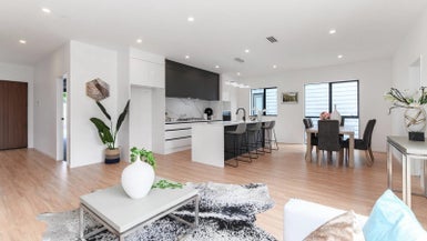 39B Maugham Drive, Bucklands Beach, Auckland - Carousel 1