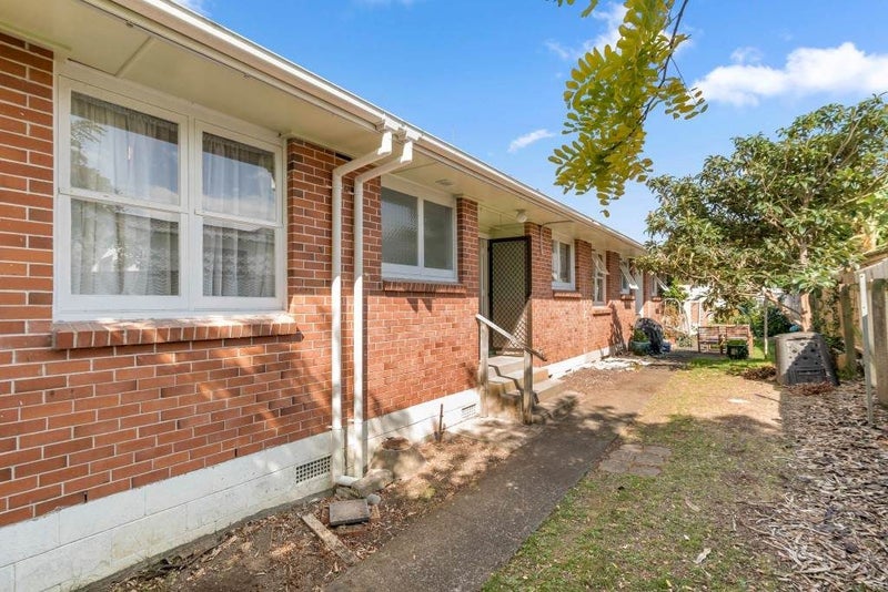 3/62 Church Street, Northcote Point, Auckland - Carousel 2