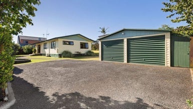 13 Topaz Drive, Papamoa Beach, Papamoa - Carousel 1