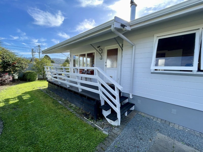 14A Seddon Street, Wallaceville, Upper Hutt - Carousel 1
