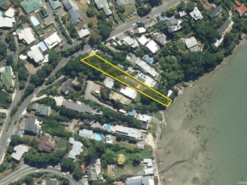 16 Seaview Road, Paremata, Porirua - Carousel 19