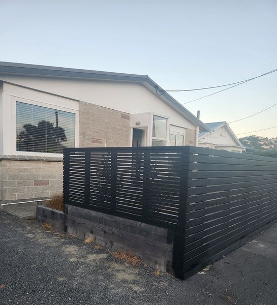 1/19 Byron Street, Miramar, Wellington - Carousel 1