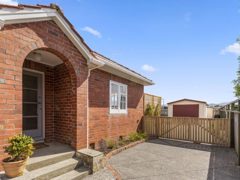 31 Riverside Drive, Waiwhetu, Lower Hutt - Carousel 2