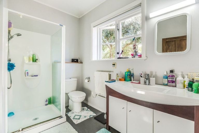 89 Pah Road, Royal Oak, Auckland - Carousel 10