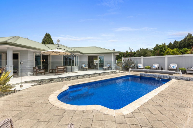 7 Bonnieglen Road, Omanawa, Tauranga - Carousel 2