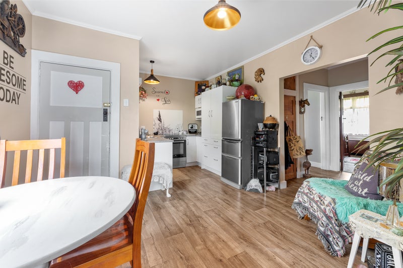 9 Robinson Street, Grovetown, Blenheim - Carousel 2