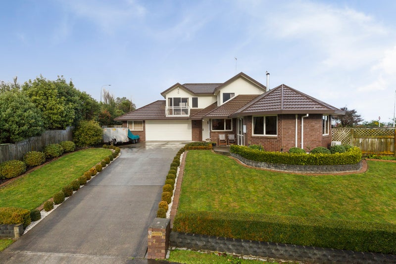 27 Greenwood Place, Fitzherbert, Palmerston North - Carousel 19