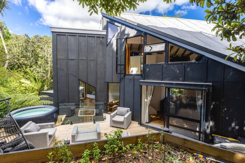 39 Wilma Road, Ostend, Waiheke Island - Carousel 37