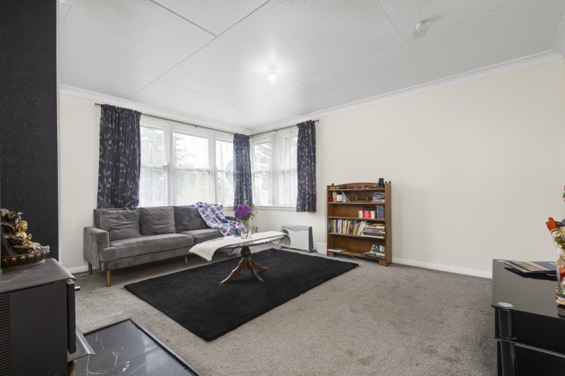 55 Crewe Crescent, Hokowhitu, Palmerston North - Carousel 2