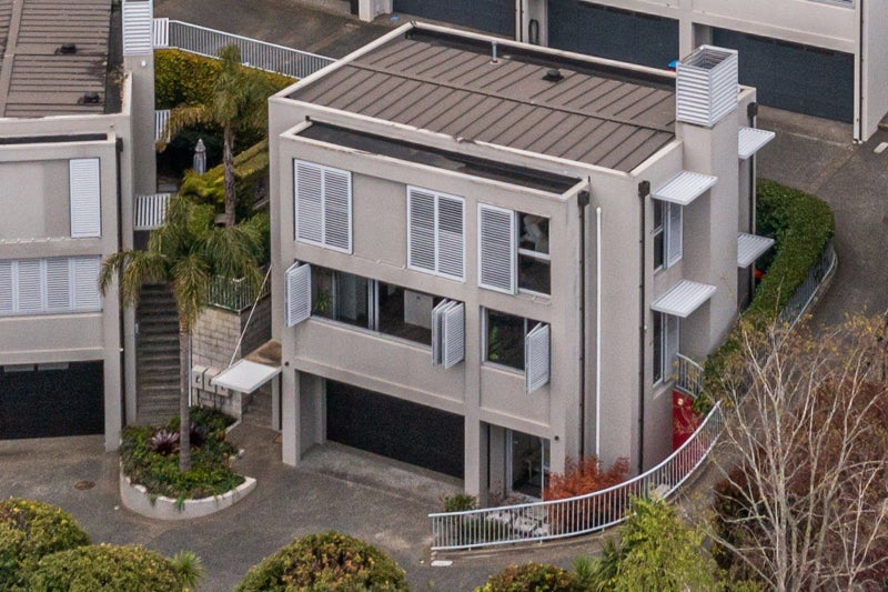 21 St Stephens Avenue, Parnell, Auckland - Carousel 21