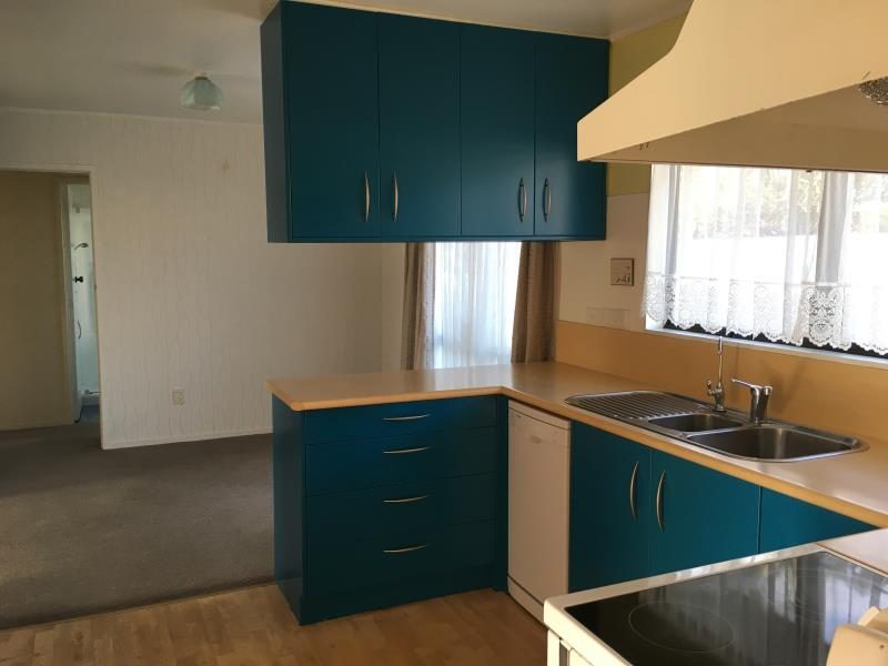 51 Paramount Parade, Tikipunga, Whangarei - Carousel 2