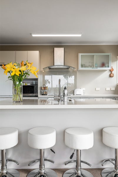 2/3 Lush Avenue, St Johns, Auckland - Carousel 2