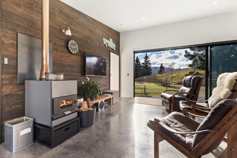 66 Arrow Junction Road, Arrow Junction, Queenstown - Carousel 2