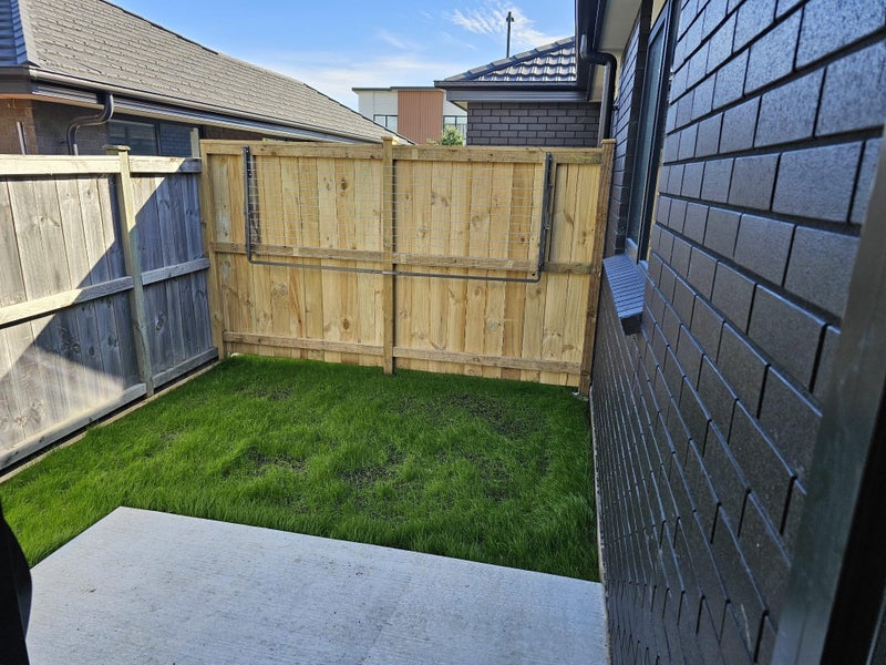 62 Brylee Drive, TAKANINI, Takanini - Carousel 17