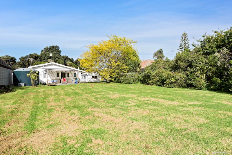 3 Cherrie Road, Beachlands, Auckland - Carousel 2