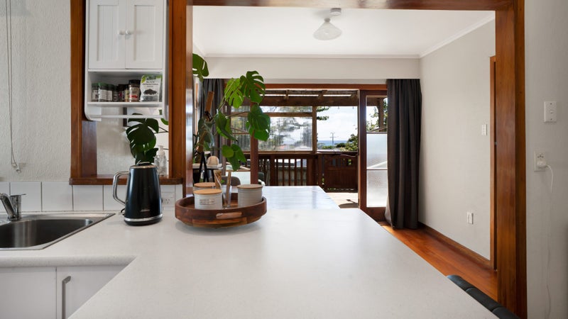 542 Devon Street West, Blagdon, New Plymouth - Carousel 29