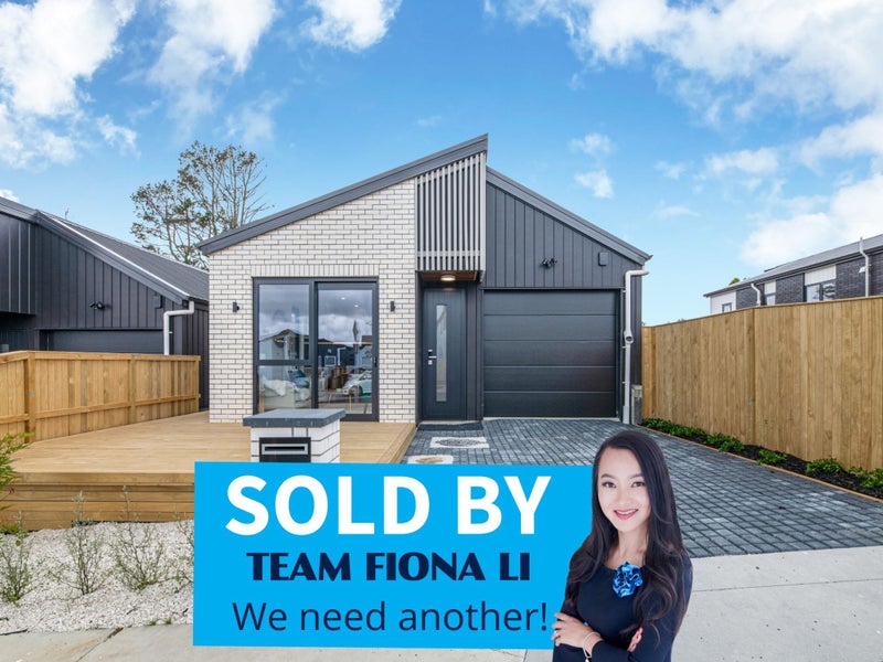 29 Puhikawa Street, Massey, Auckland - Carousel 1