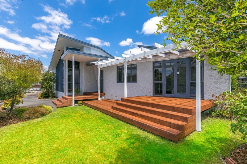 34 Berkley Avenue, Hillcrest, Hamilton - Carousel 2