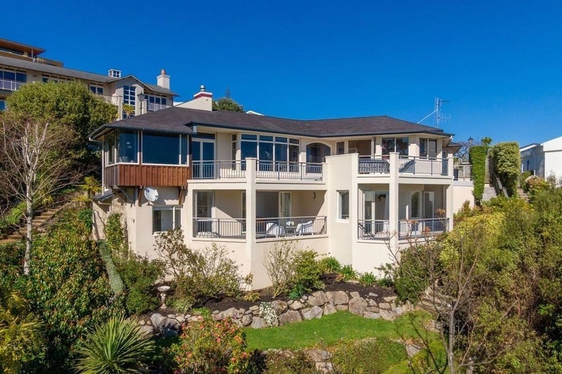 65 The Cliffs, Britannia Heights, Nelson - Carousel 1