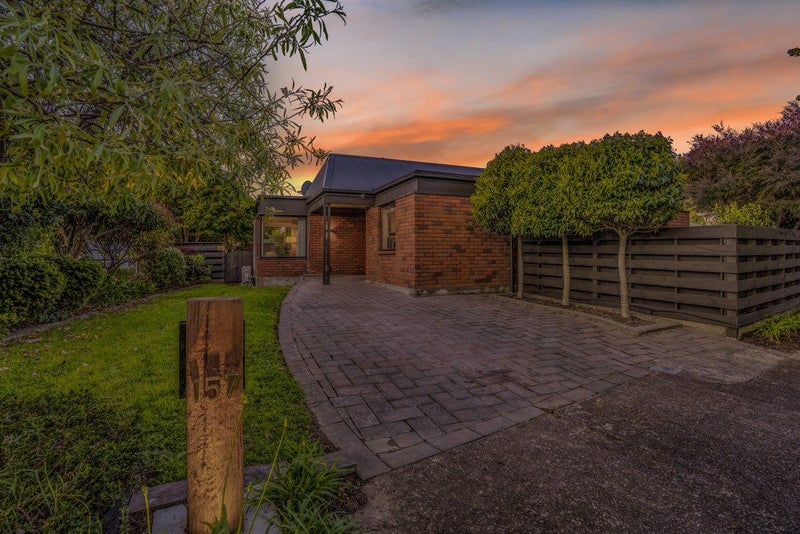 157 Riverside Drive Central, Waiwhetu, Lower Hutt - Carousel 1