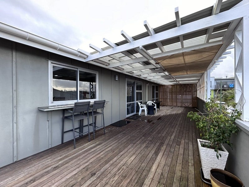 8 Surfside Lane, Ruakaka - Carousel 1