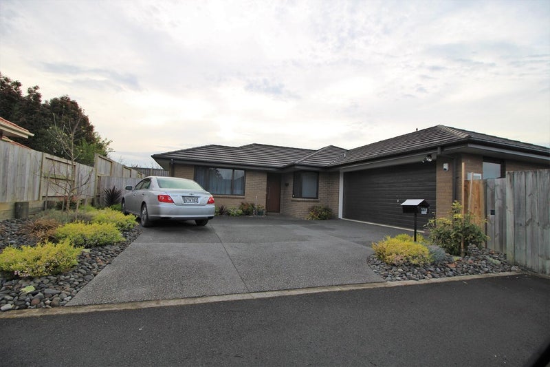 19D Sexton Road, Huntington, Hamilton - Carousel 1