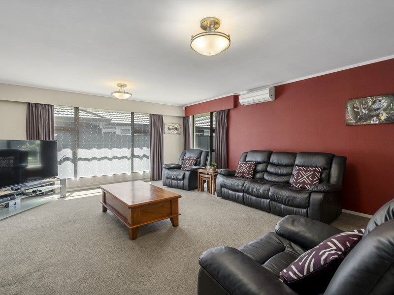 133 Amberley Avenue, Highbury, Palmerston North - Carousel 2