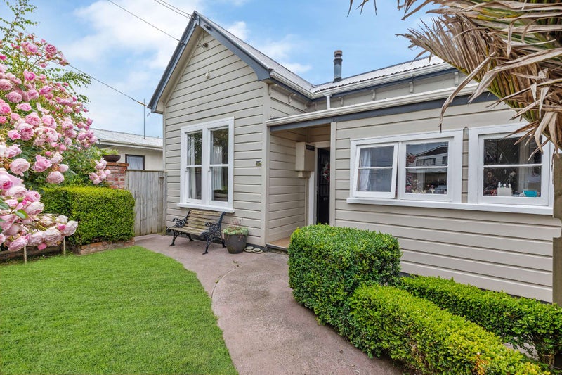 106 Campbell Street, Whanganui, Whanganui - Carousel 2