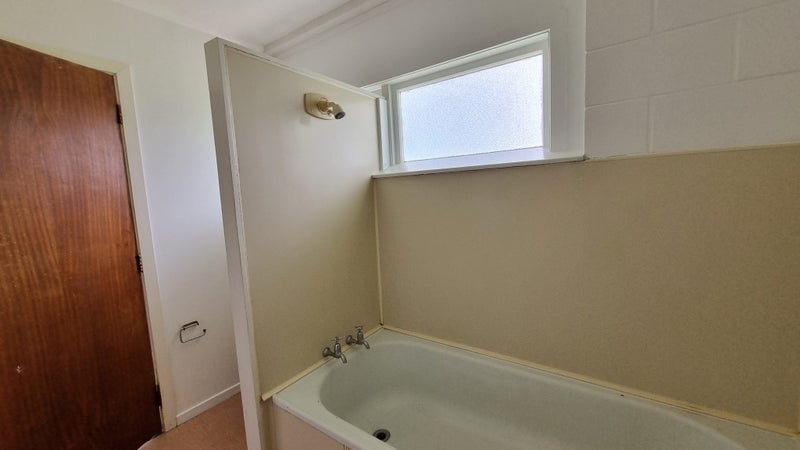 2/661 New North Road, St Lukes, Auckland - Carousel 7