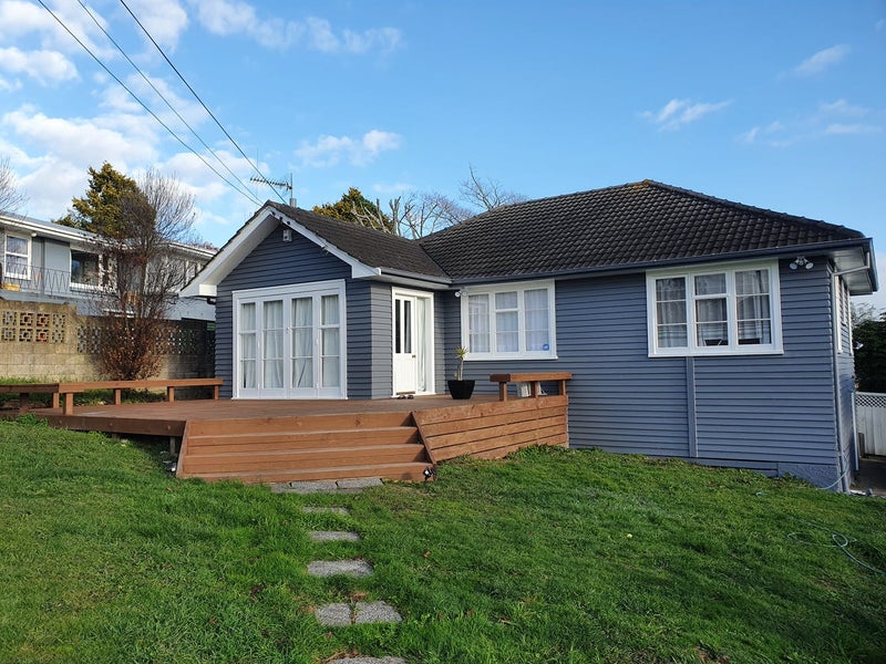 55 Corrin Street, Melville, Hamilton - Carousel 2