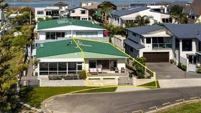 10 North Terrace, Westshore, Napier - Carousel 14