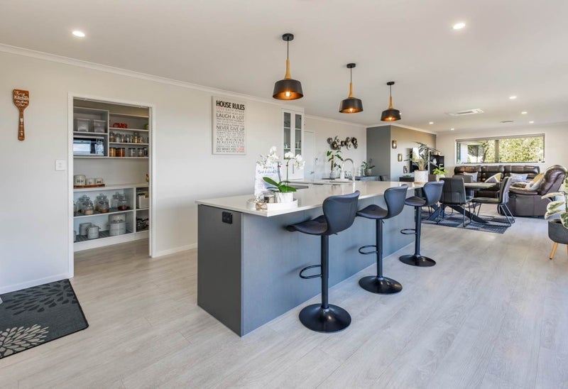 55A Twin Parks Rise, Papakura, Papakura - Carousel 2