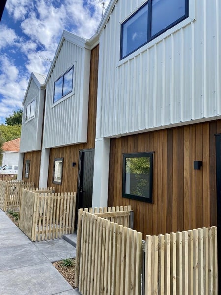 6/18 Cross Street, Phillipstown, Christchurch - Carousel 1