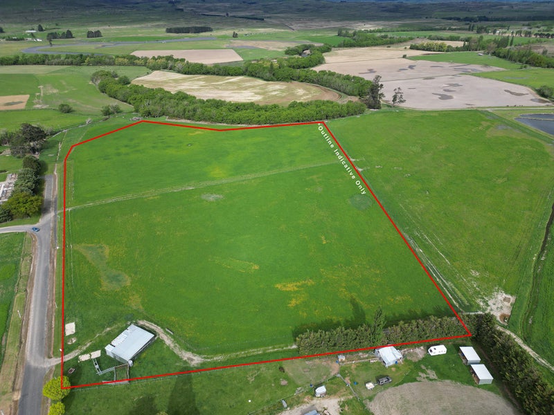 106 Mold Street, Middlemarch - Carousel 1